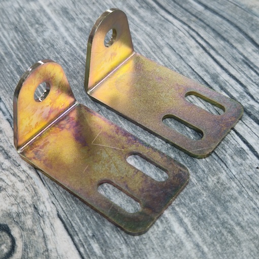 BB-007 Splitscreen / Baywindow Rear Upper seat mount 221885595