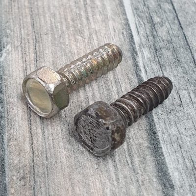 BB-338 912 911 Front wing bolt (Steel plated Gold Zinc)