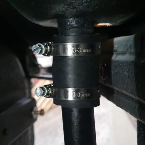 BB-380 912 911 Front headlight wiring tube joiner (Price is for a pair)