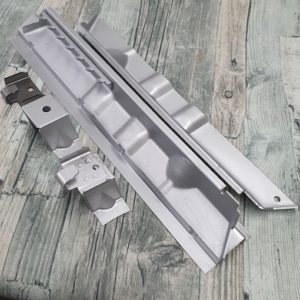 BB-374 LHD Splitscreen 2/3 1/3 Seat runner parts / set
