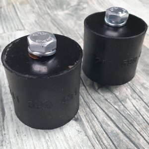 BB-389 T2B Gearbox mount rear 211599431 (Sold in pairs)