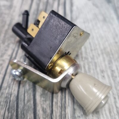 BB-124A  2 x Speed Wiper switch (For use on 1955-1964 Splitscreen motors)