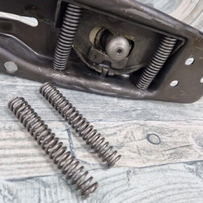 BB-453 Porsche 912 911 914 Shifter springs 901424133 90142413300 1965-1977